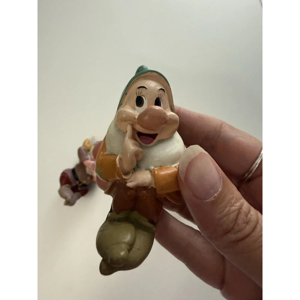 Disney Snow White Seven Dwarfs Sitter Resin Figurines Musicians Flower Pot Lot 3